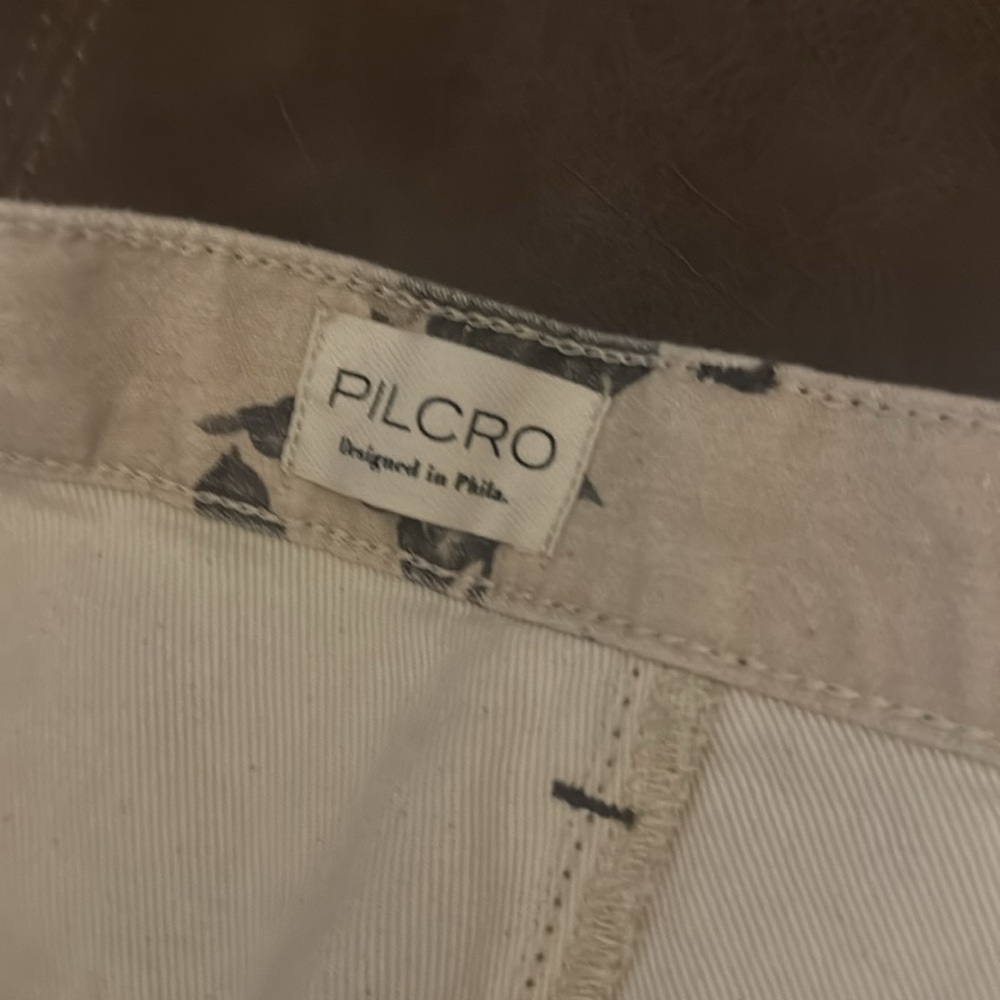 Pilcro by Anthropologie BNWT. High rise, wide leg black and tan cuffed jeans - Picture 5 of 6